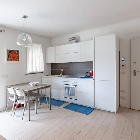 Easylife - Moderno Con Terrazzo In Paolo Sarpi *