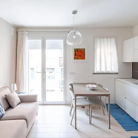Easylife - Moderno Con Terrazzo In Paolo Sarpi Apartamento *